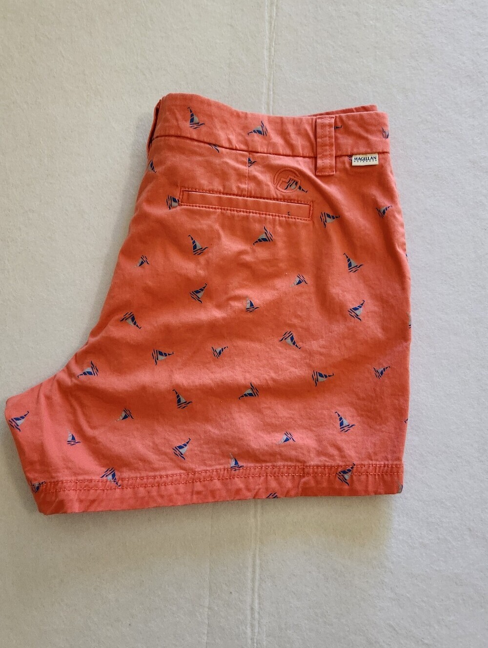 Magellan Outdoors Coral Printed Sail Boat Women’s Shorts Size 12 - Picture 3 of 8